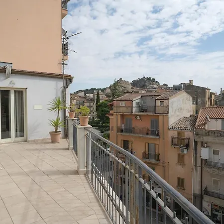 Terrazza Con Vista Bed & Breakfast *