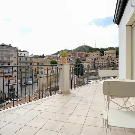 فندق مبيت وإفطار Terrazza Con Vista *